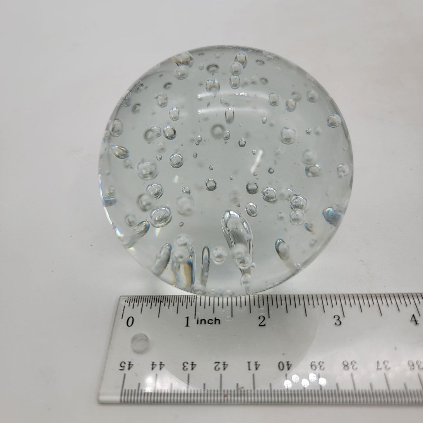 Vintage Art Glass Paperweight With Bullicante Controlled Bubbles