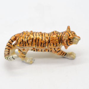 Object DArt Year Of The Tiger Hinged Trinket Box No.226