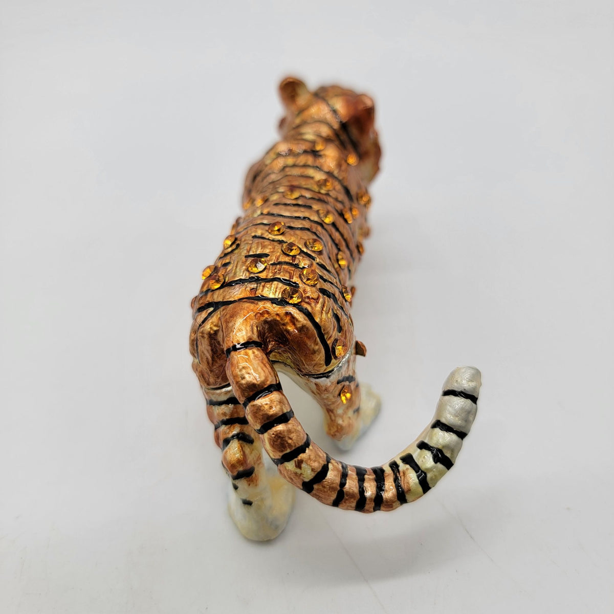 Object DArt Year Of The Tiger Hinged Trinket Box No.226