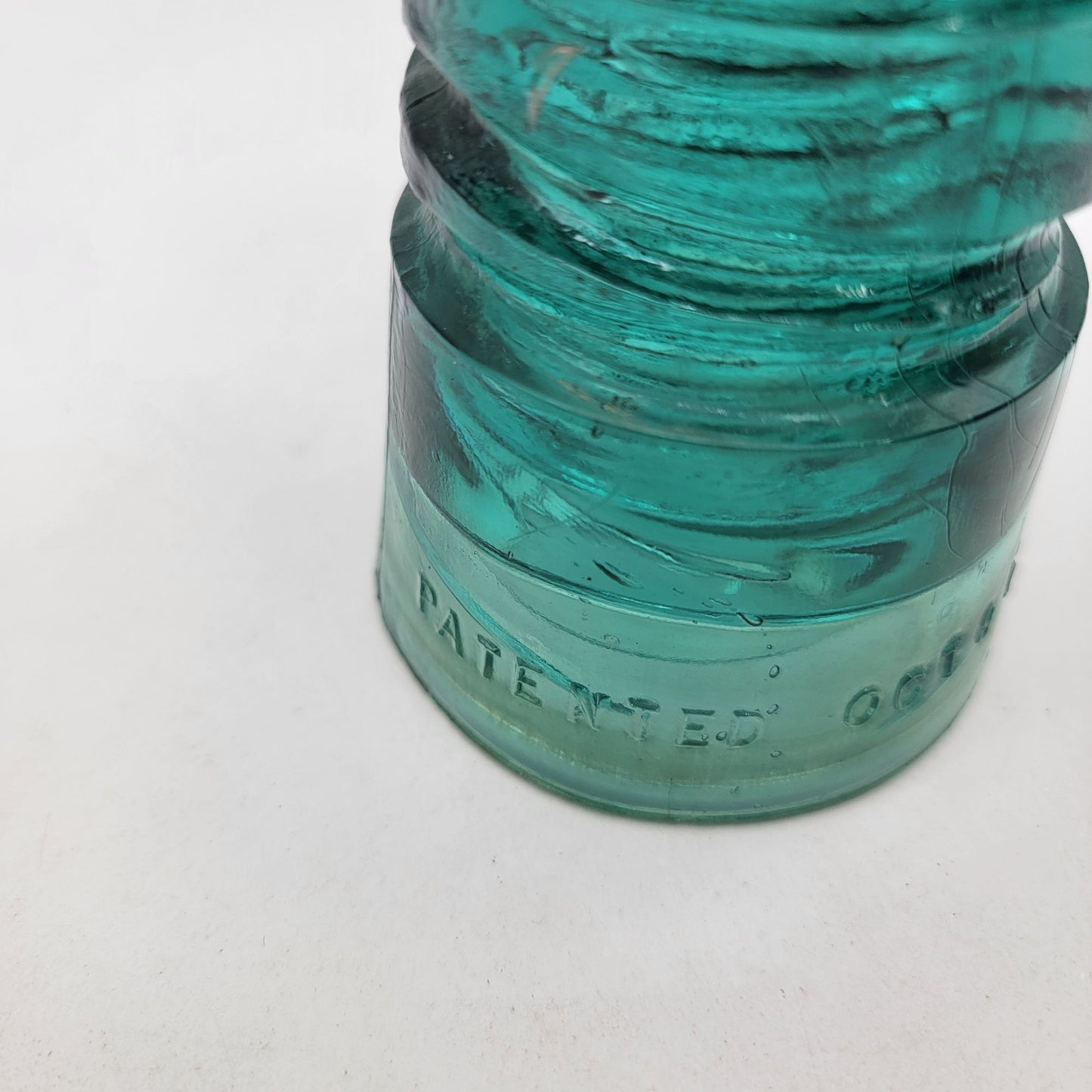 Antique 1907 Teal Glass Insulator CD 147