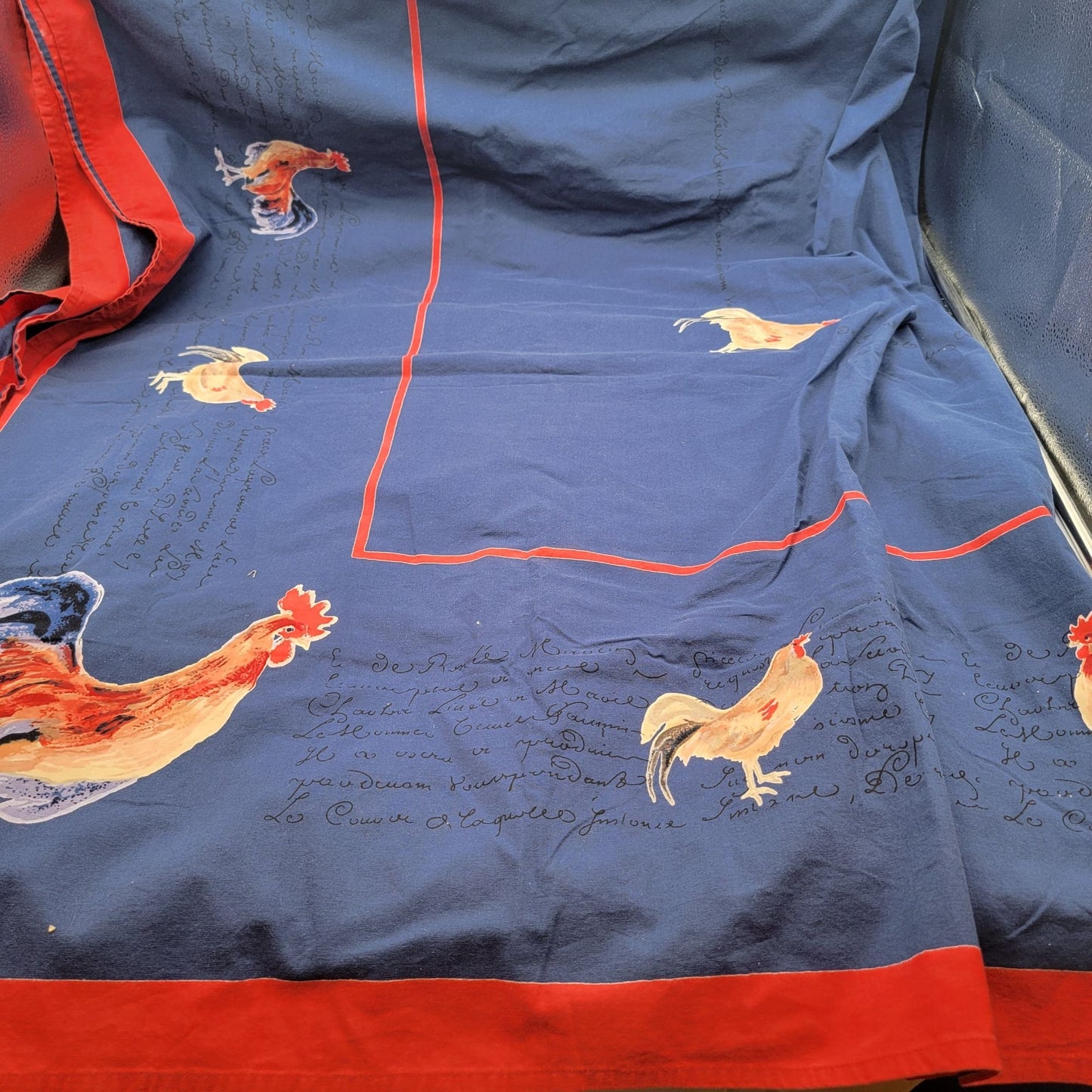 William Sonoma French Country Rooster adn Script Tablecloth 70"x90"