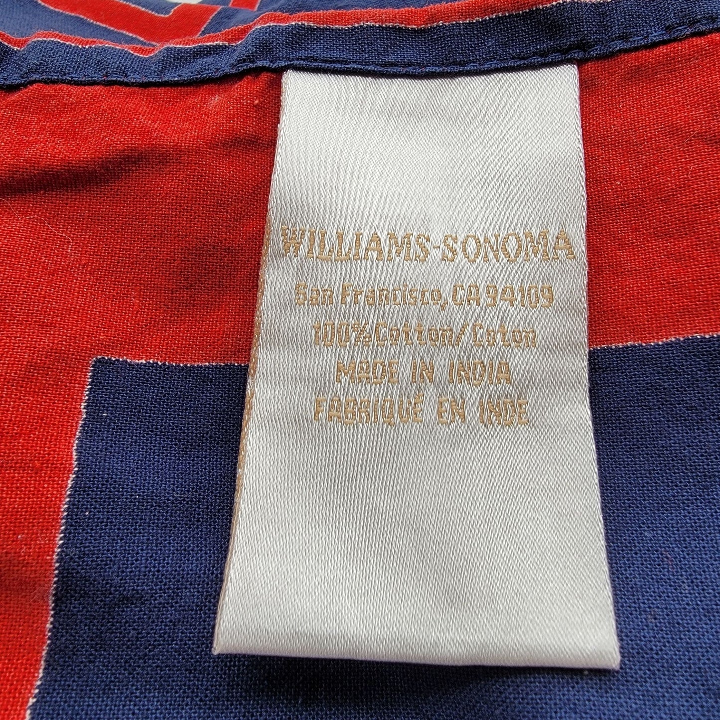 William Sonoma French Country Rooster adn Script Tablecloth 70"x90"