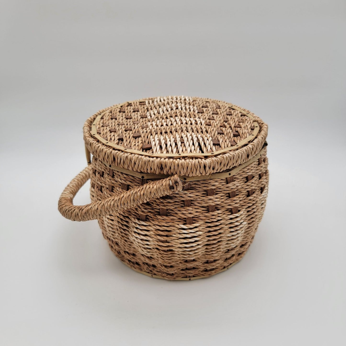 Vintage 1960s Wicker Sewing Basket