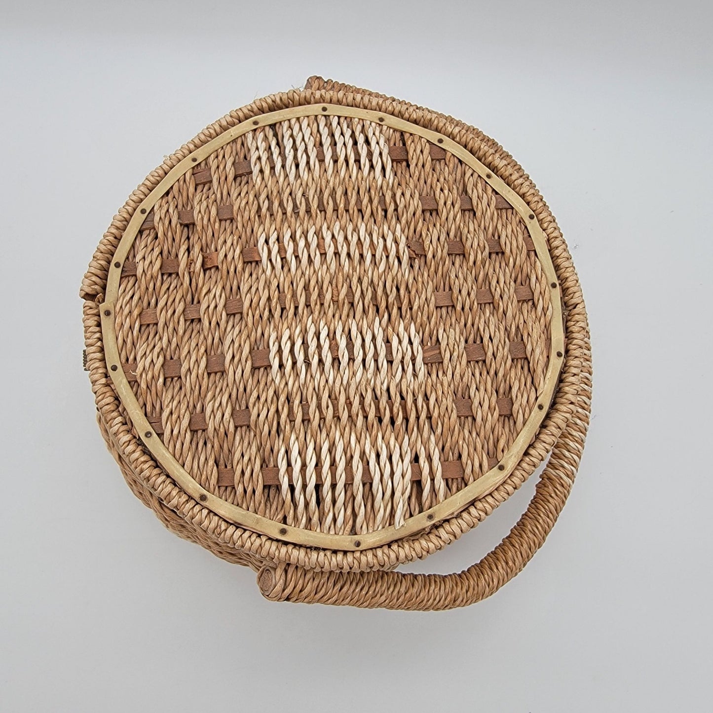 Vintage 1960s Wicker Sewing Basket