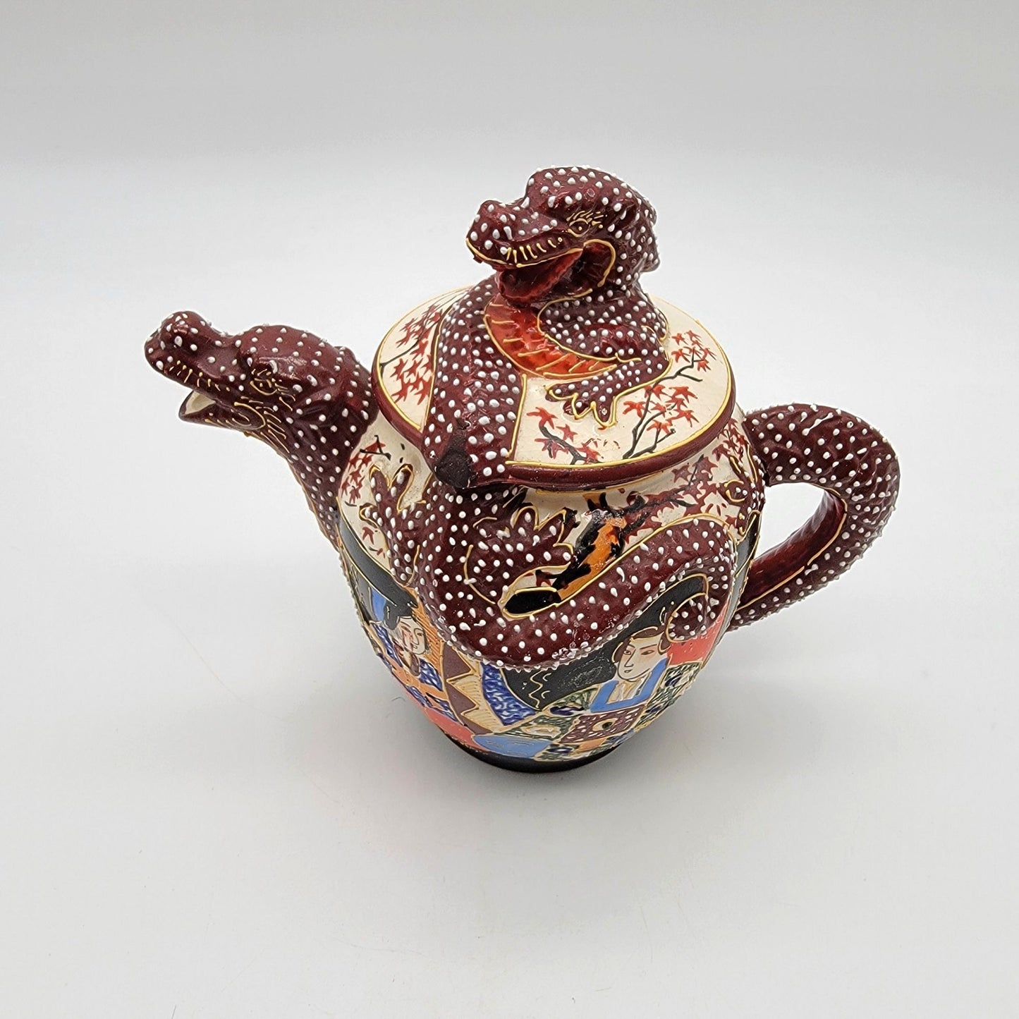 Vintage Japanese Satsuma Immortals Dragonware Teapot