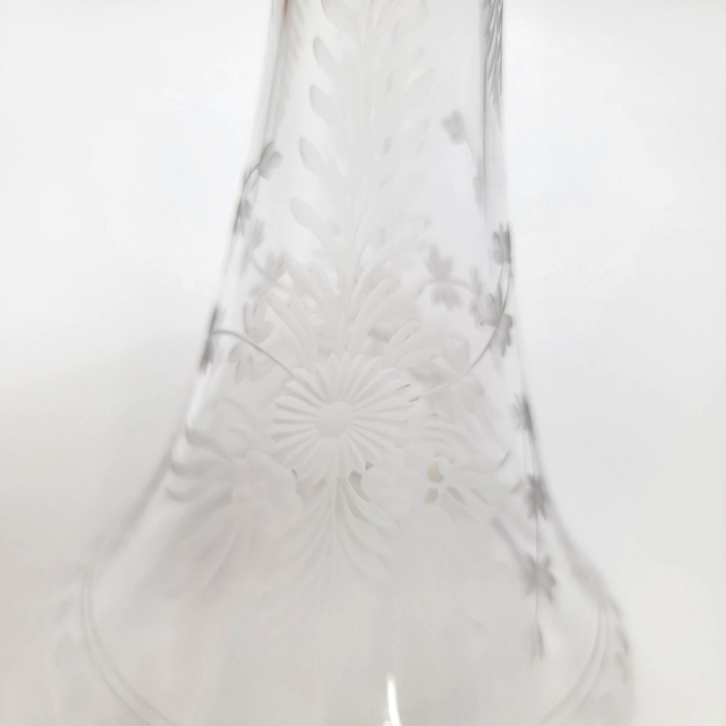 Antique Victorian Etched Glass Epergne Horn Or Open Bottom Vase