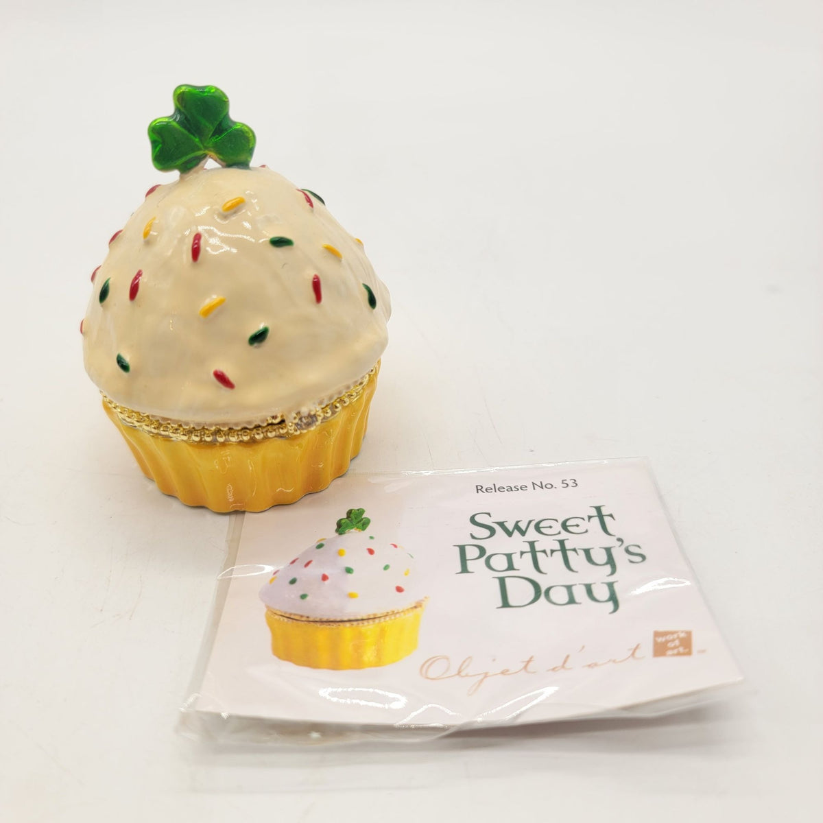 Objet D'Art Sweet Patty's Day Trinket Box Artform No. 53