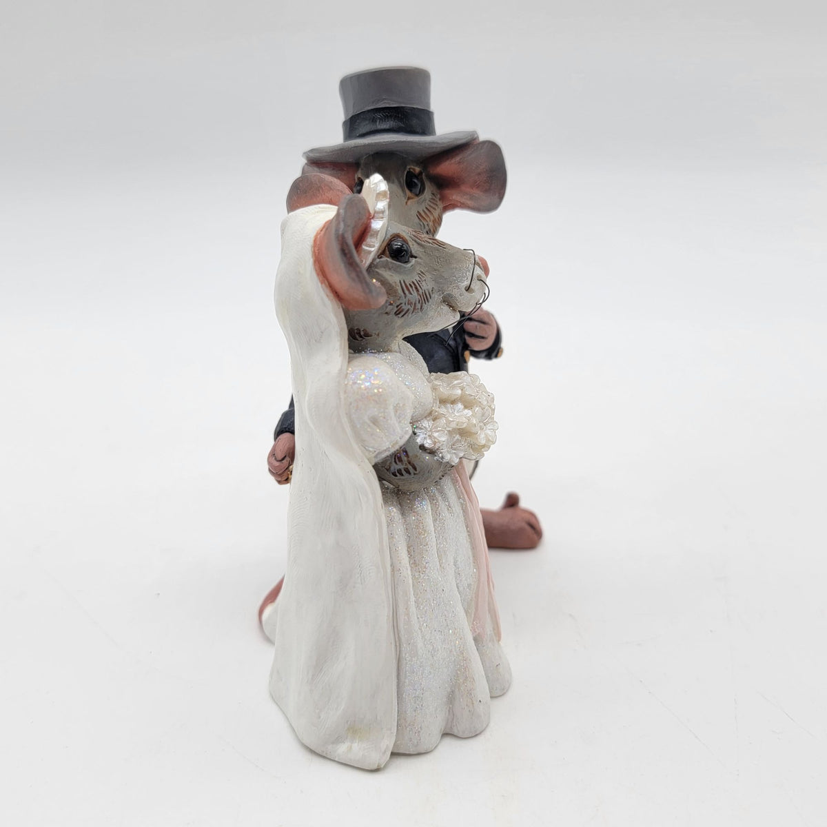 Adorable Bride & Groom Mice Couple Figurine Cake Topper