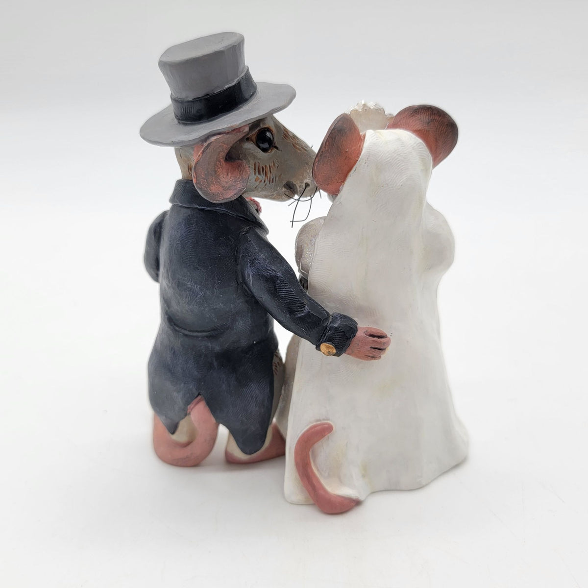 Adorable Bride & Groom Mice Couple Figurine Cake Topper