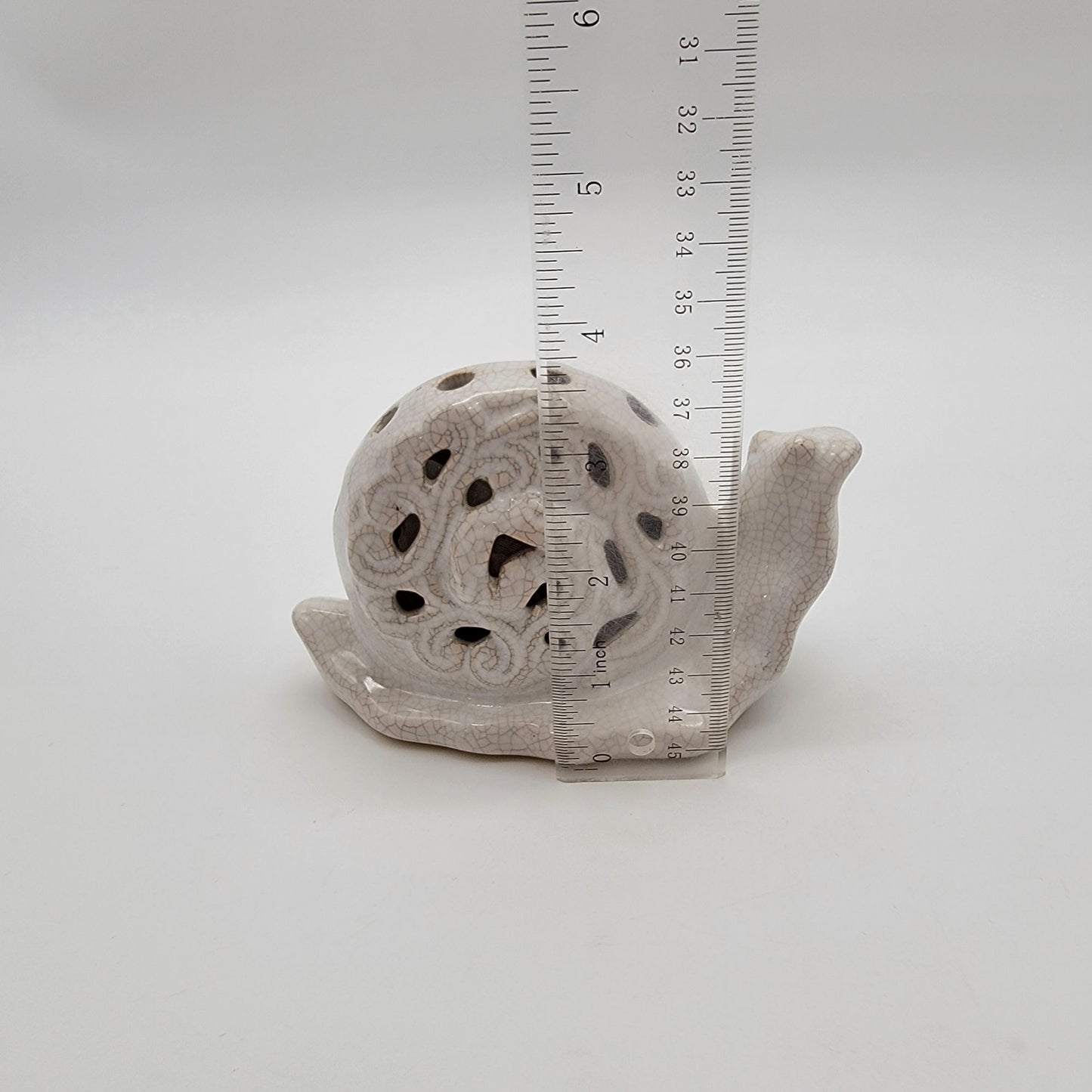 White Snail Potpourri Pomander Figurine
