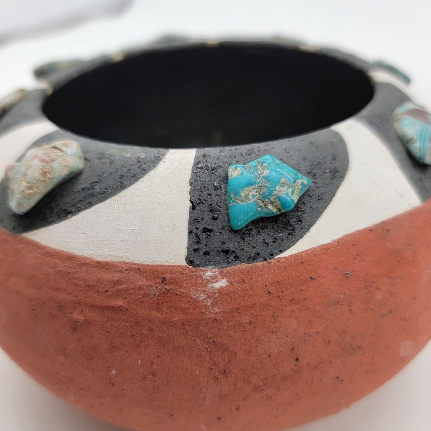Native American Handmade Terracotta Pot Adorned With Turquoise Gemstones & Black/White Design