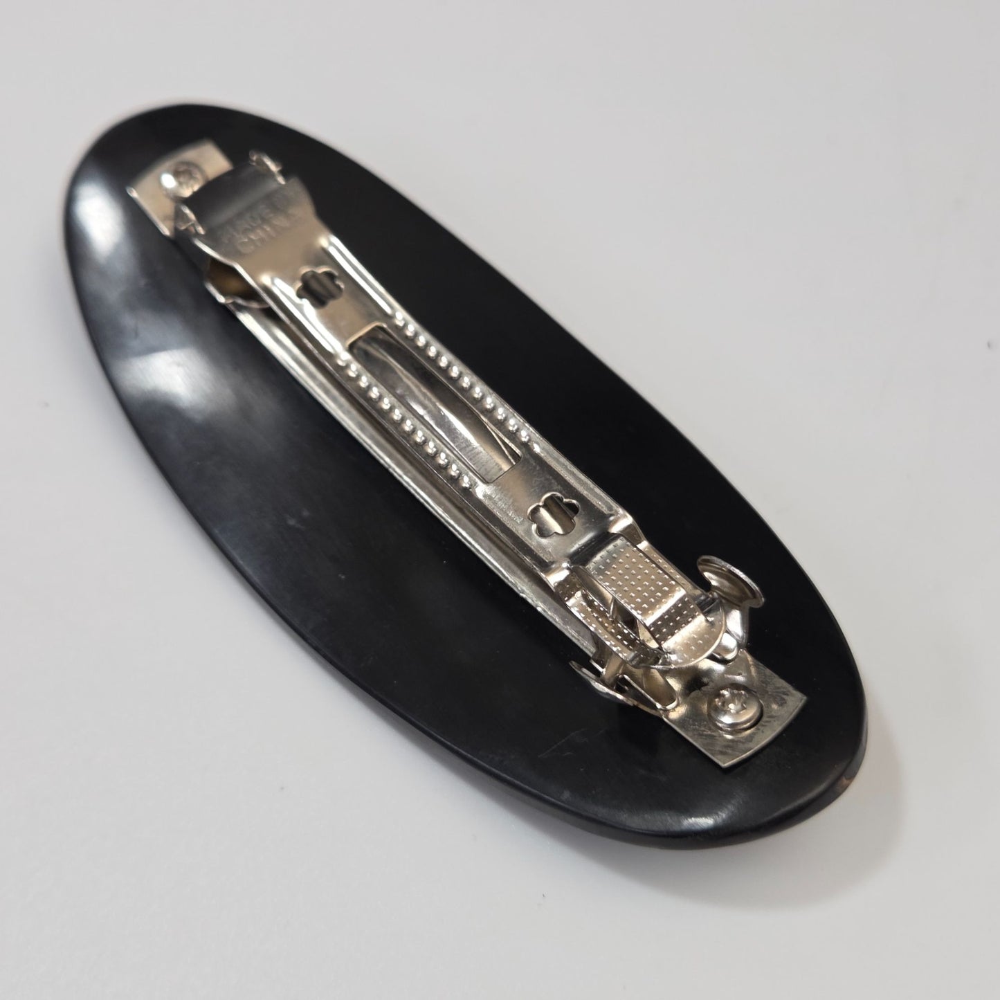 Inlaid Mother Of Pearl Fish Design Oval Hair Barrette