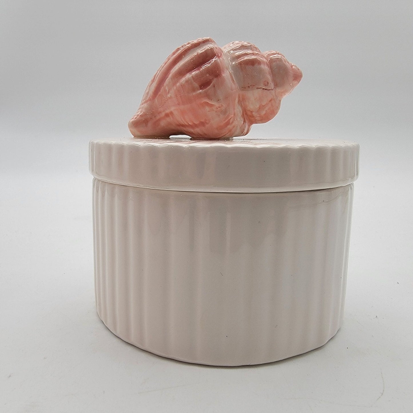 Pair of 1976 Fitz & Floyd Coquille Seashells Canisters