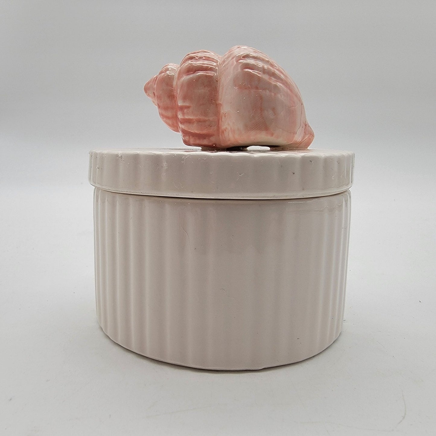 Pair of 1976 Fitz & Floyd Coquille Seashells Canisters