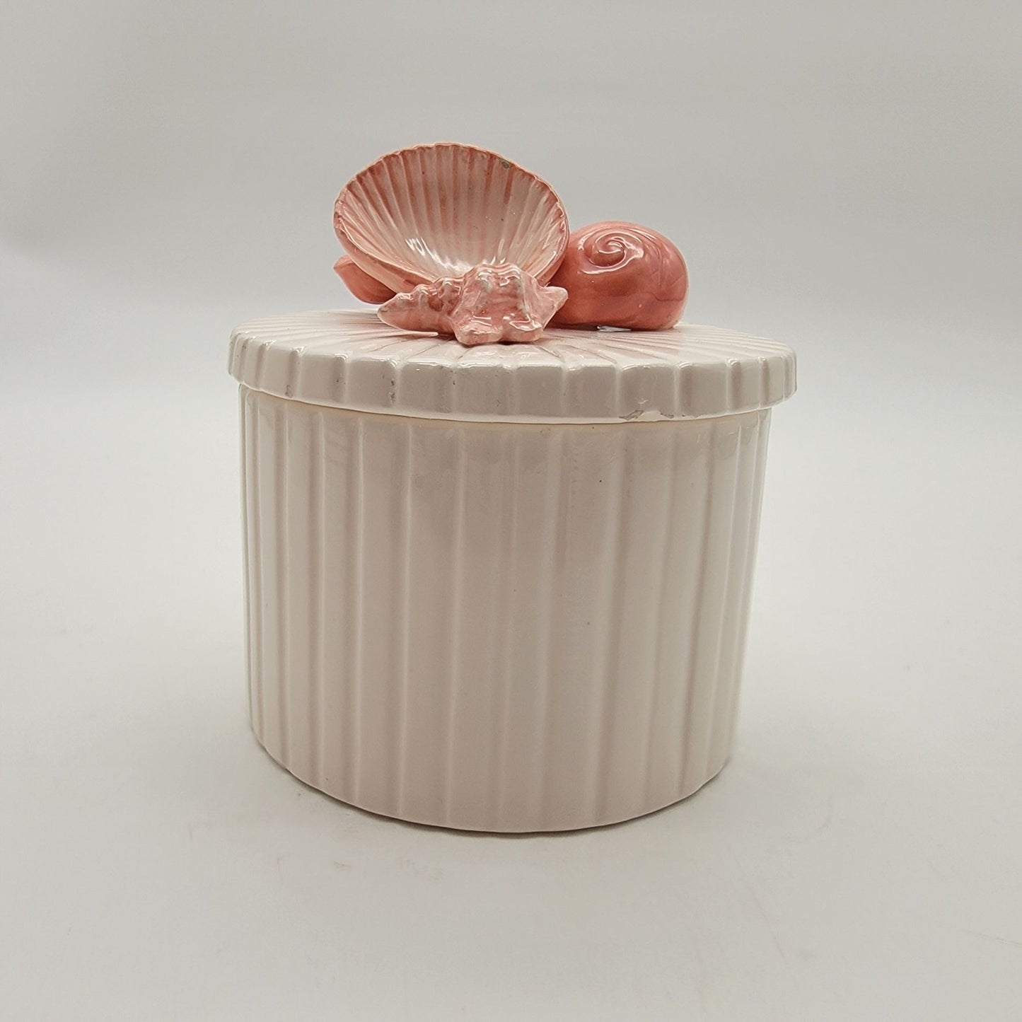 Pair of 1976 Fitz & Floyd Coquille Seashells Canisters