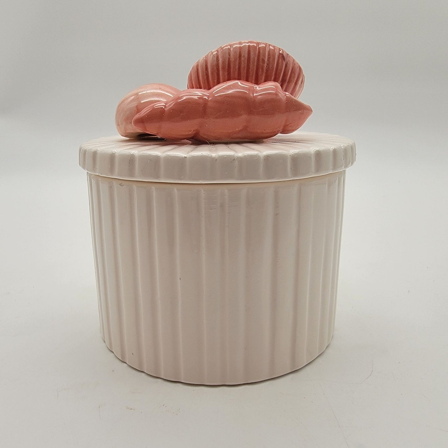 Pair of 1976 Fitz & Floyd Coquille Seashells Canisters