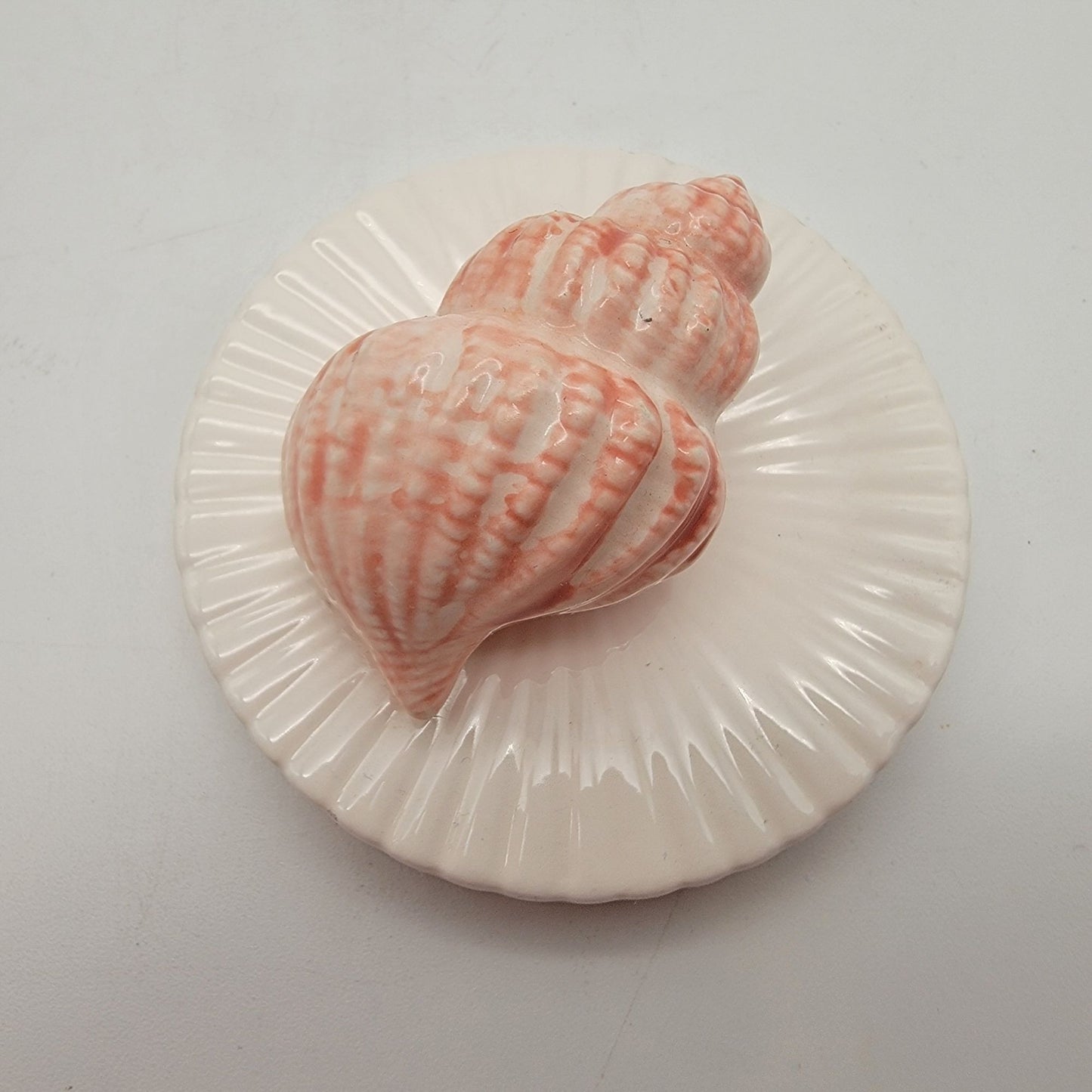 Pair of 1976 Fitz & Floyd Coquille Seashells Canisters