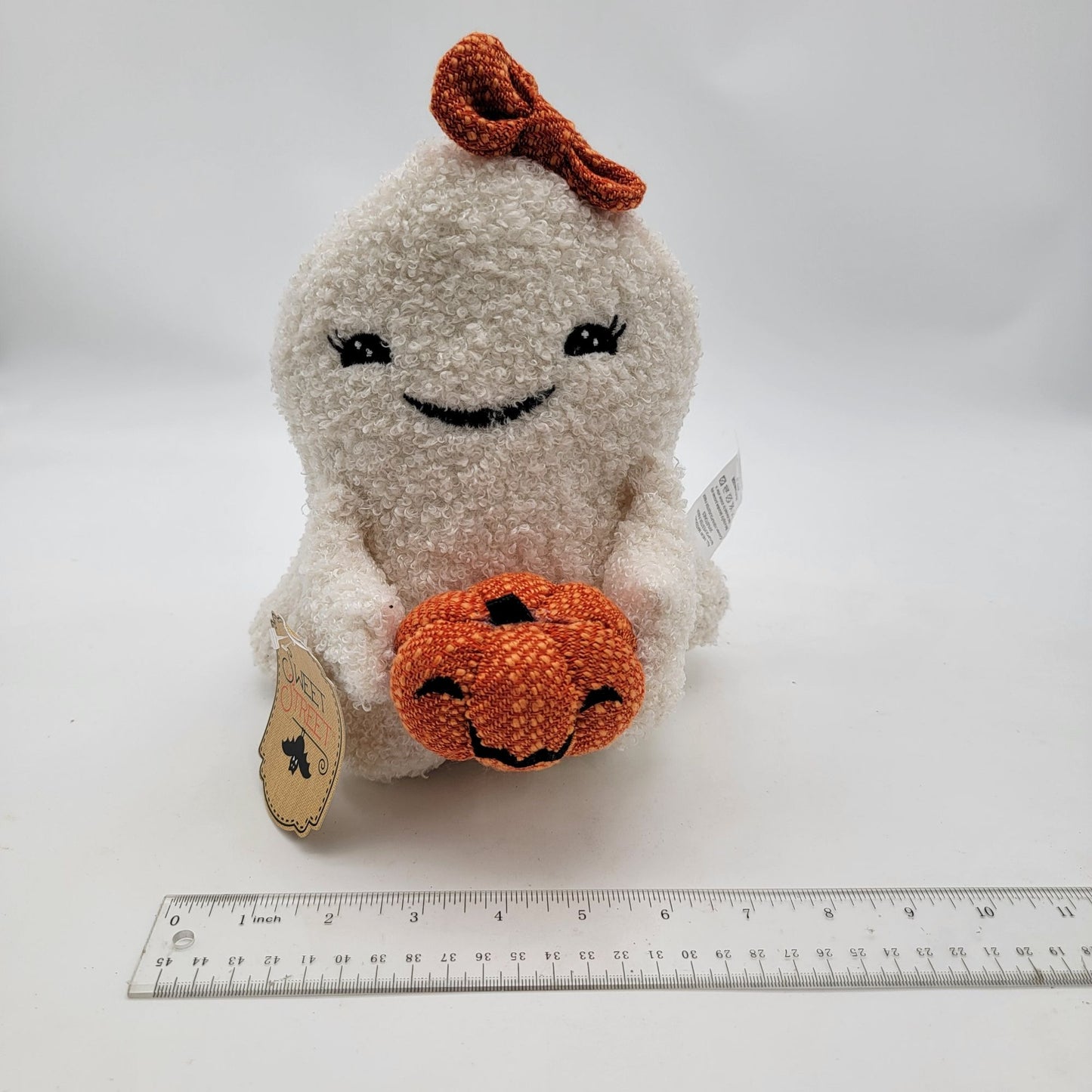 Sweet Street Plush Ghost With Pumpkin Bow Halloween Decor
