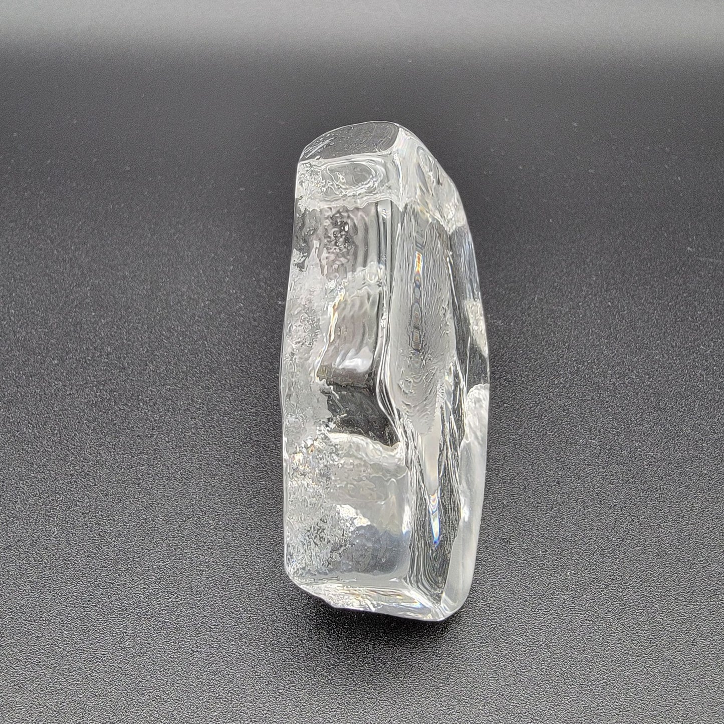 Mats Jonasson Full Lead Crystal Kiwi Bird Paperweight