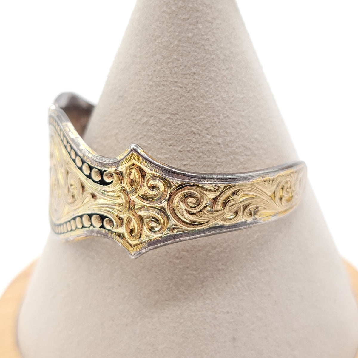 Vintage Two Tone Montana Silversmiths Western Cuff Bracelet