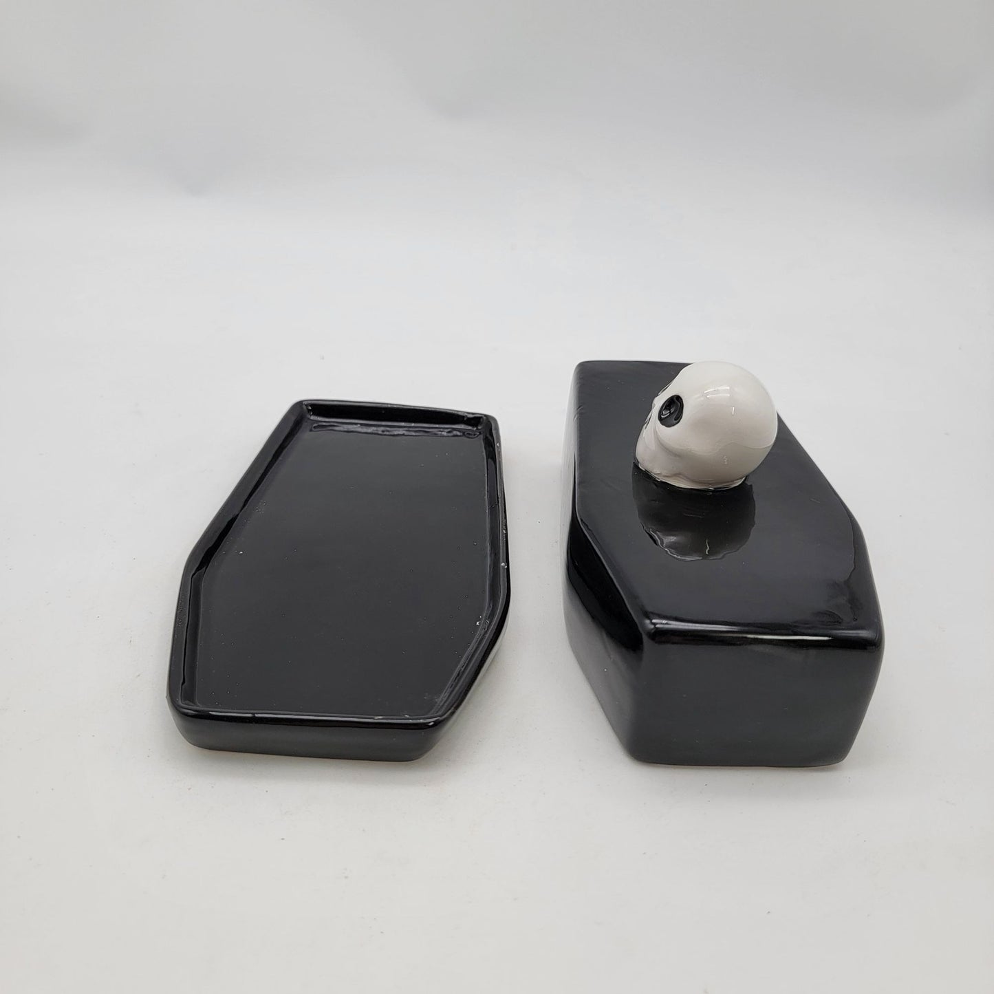 Salem St. Black Coffin-Shaped Butter Dish With Skull Handle