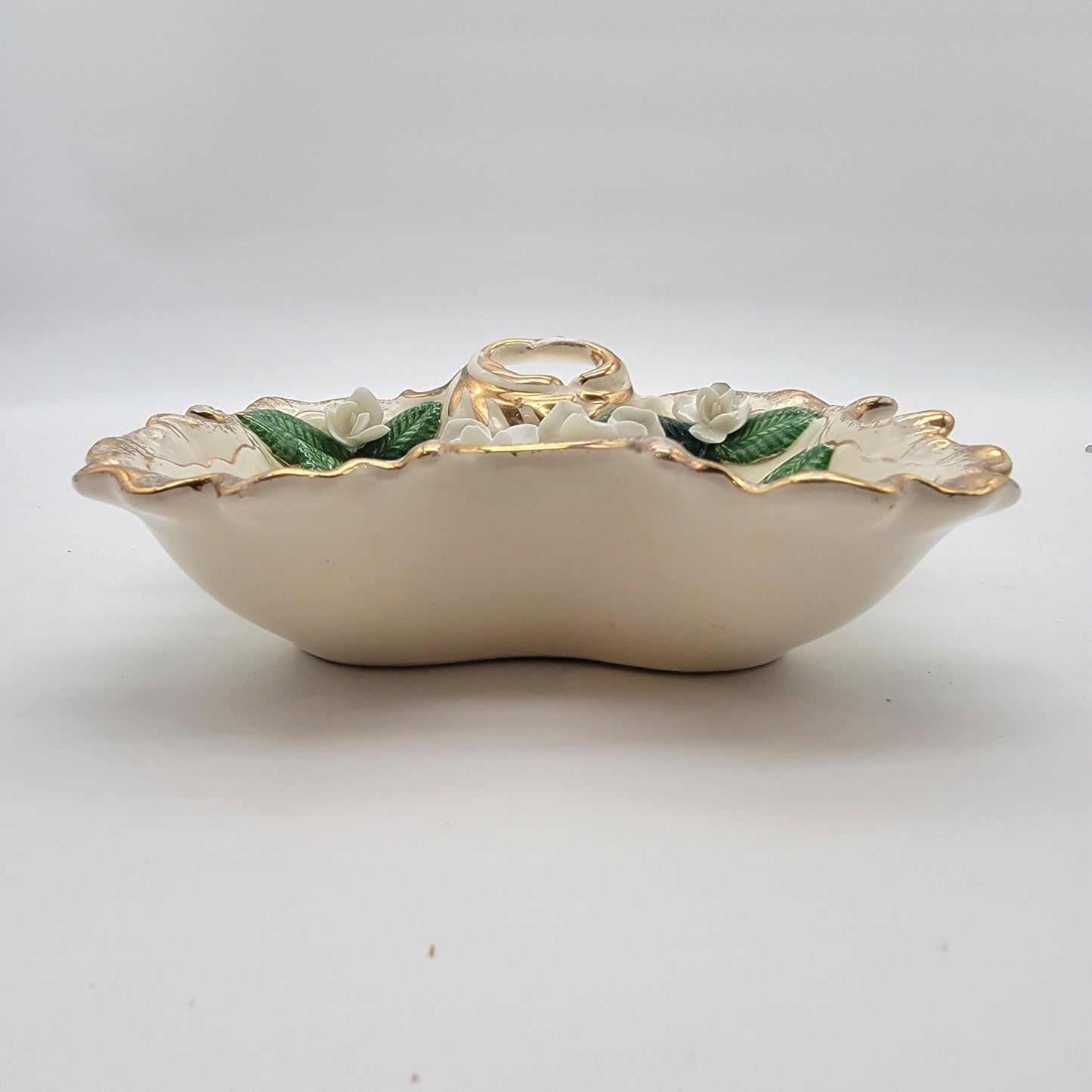 Vintage Mid-Century White Gardenia Flower Nappy Dish