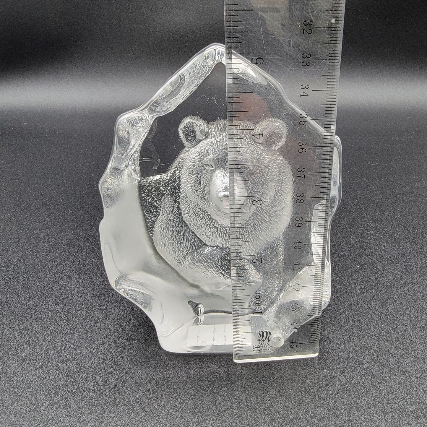 Mats Jonasson Crystal Grizzly Bear Paperweight Signed MJ Sweden 3795