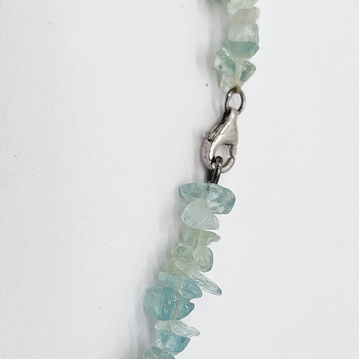 Green Agate Gemstones Chip Necklace 16"