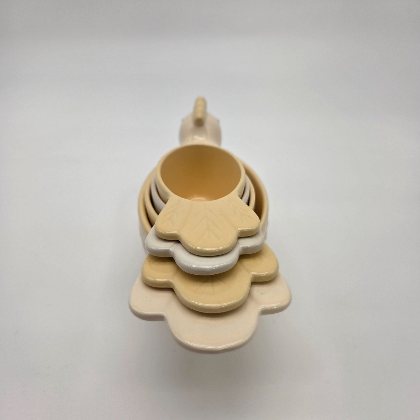 Vintage Chicken Measuring Cups Set of 4  THT Designs 2005