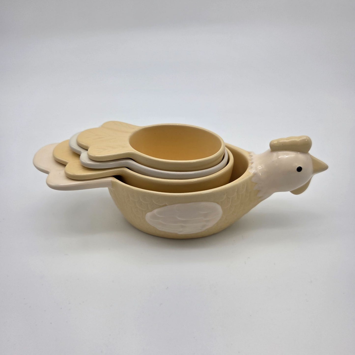Vintage Chicken Measuring Cups Set of 4  THT Designs 2005
