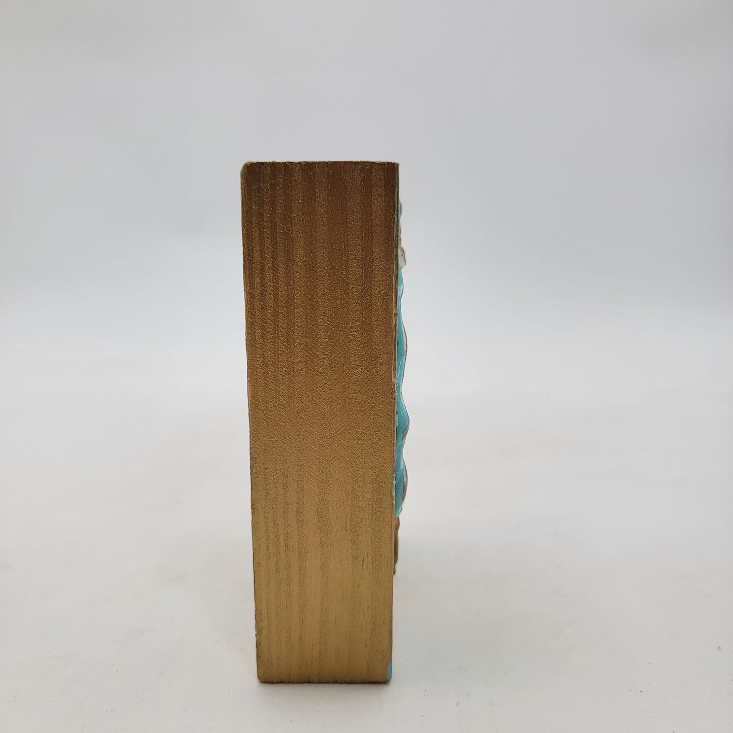 Coddiwomple Handcrafted Wood Cupcake Block Art With Heart Accent