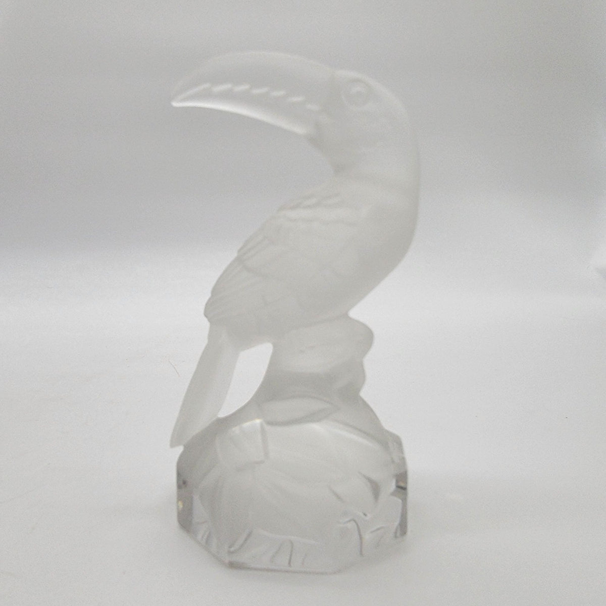 Vintage Goebel Frosted Lead Crystal Toucan Bird Glass Figurine