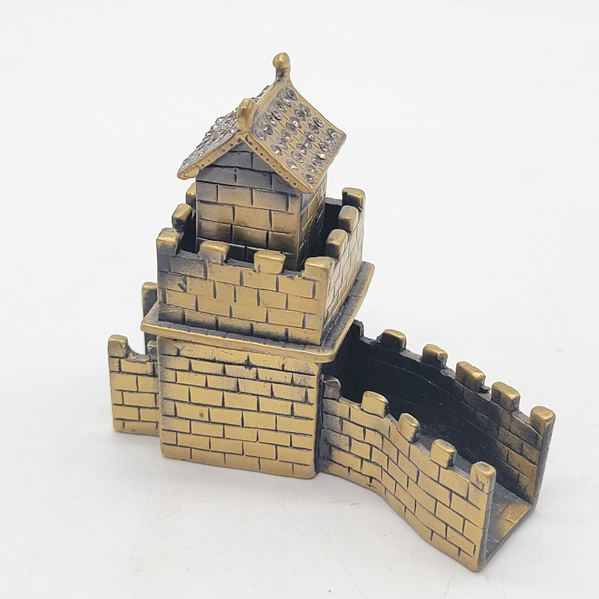 Objet d'art Four Thousand Miles Great Wall of China Trinket Box No. 135