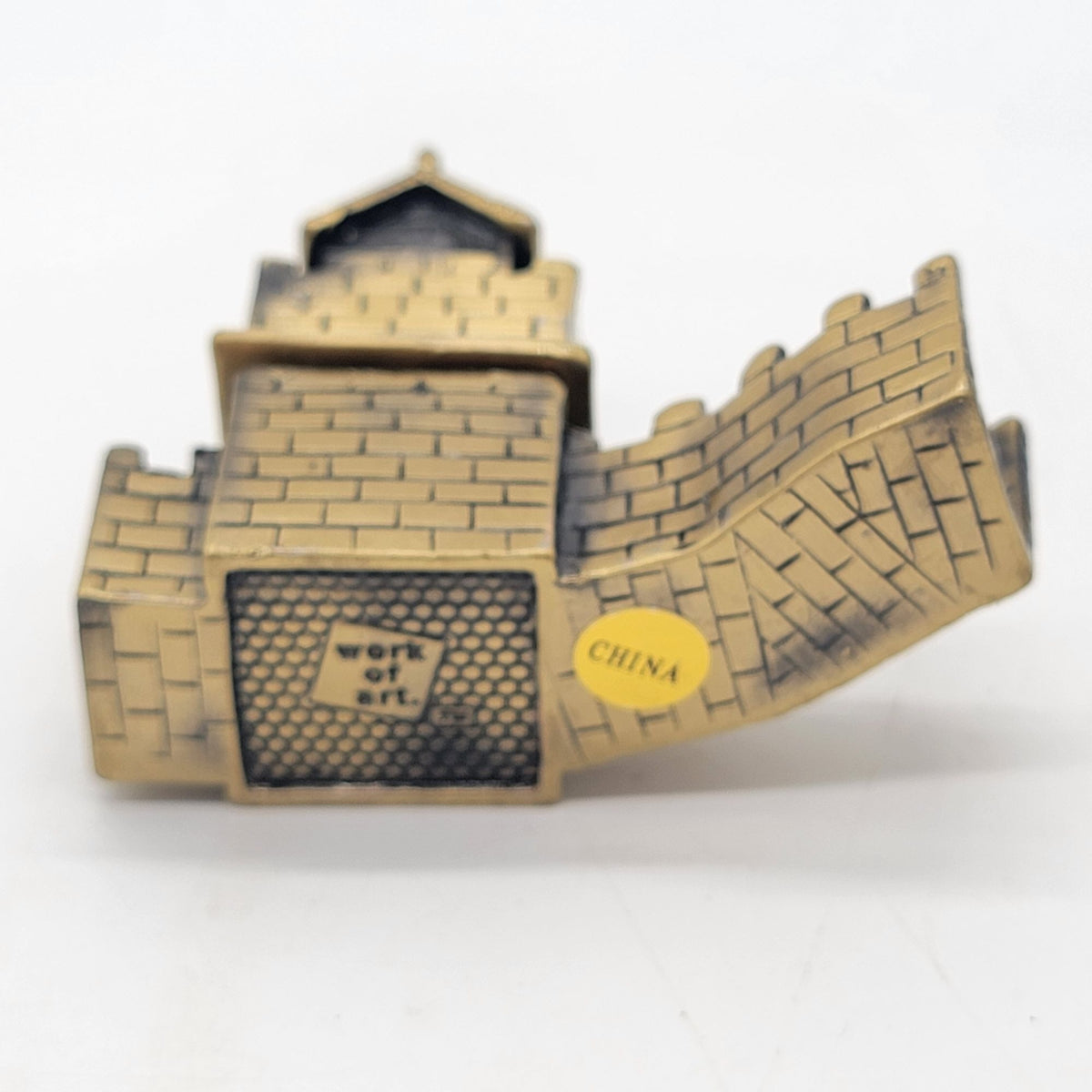 Objet d'art Four Thousand Miles Great Wall of China Trinket Box No. 135