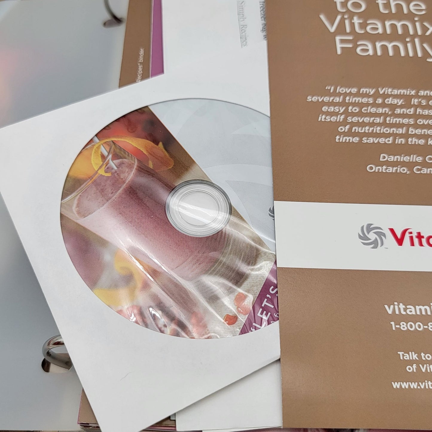 2010 Vitamix Whole Food Recipes Binder With CD & Manual