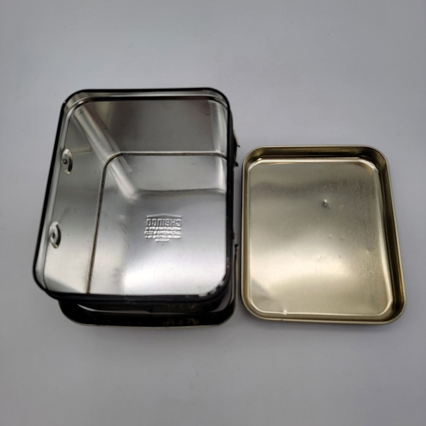 Vintage Singer Sewing Machines Metal Storage Tin Box with Handles