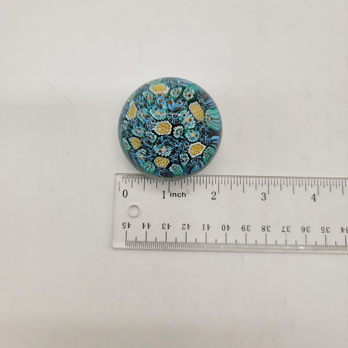 Vetreria 3 Fiori Murano Glass Paperweight Signed