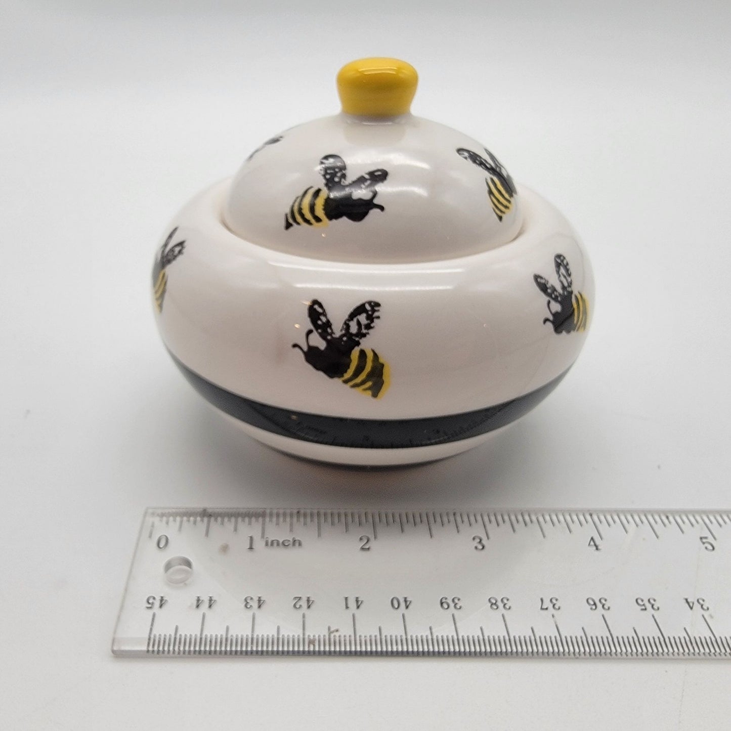 1992 Terramoto Ceramic Bumble Bee Sugar Bowl With Lid