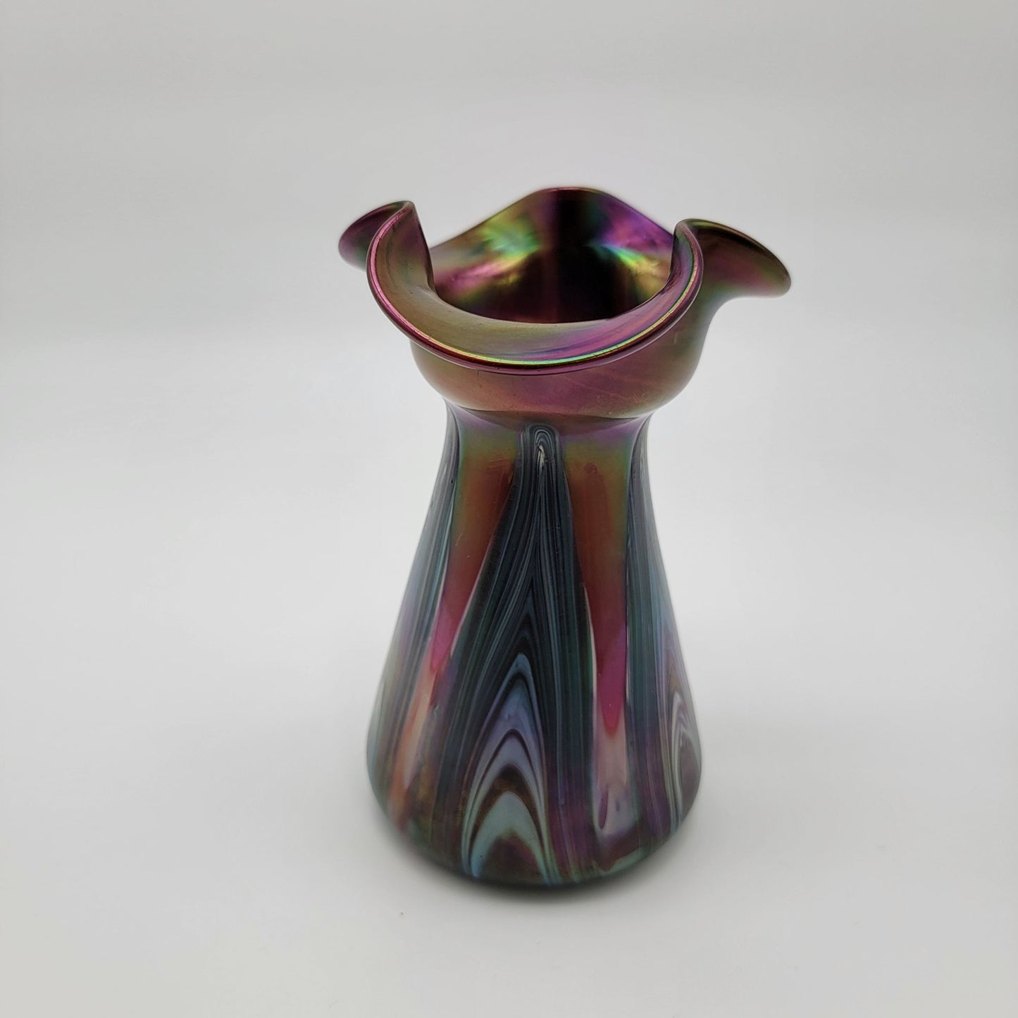 Antique Art Nouveau Josef Rindskopf Bohemian Pulled Feather Iridescent Art Glass Vase