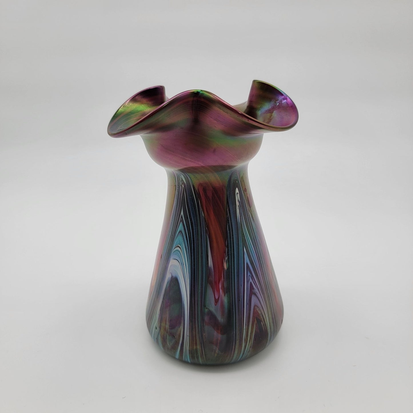 Antique Art Nouveau Josef Rindskopf Bohemian Pulled Feather Iridescent Art Glass Vase