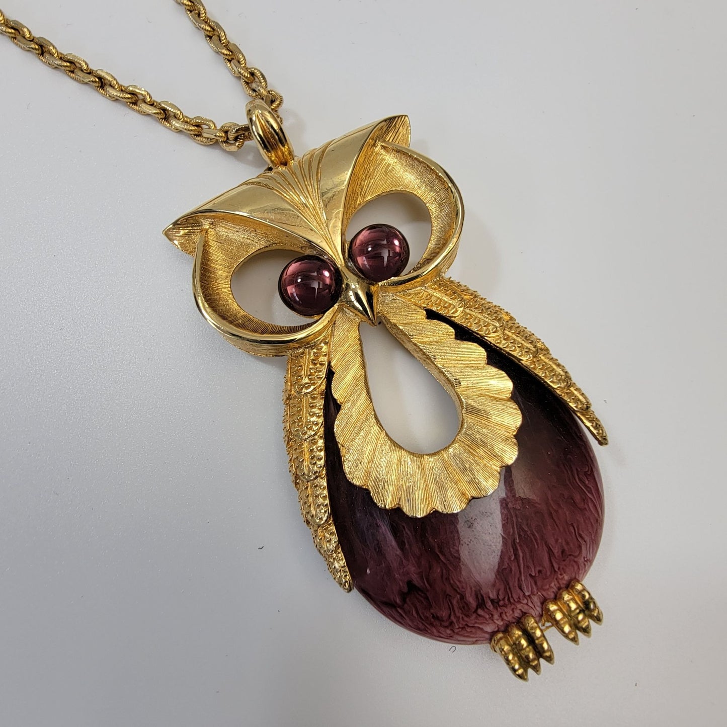 Vintage Purple Lucite Jelly-Belly Owl Pendant Necklace Purple