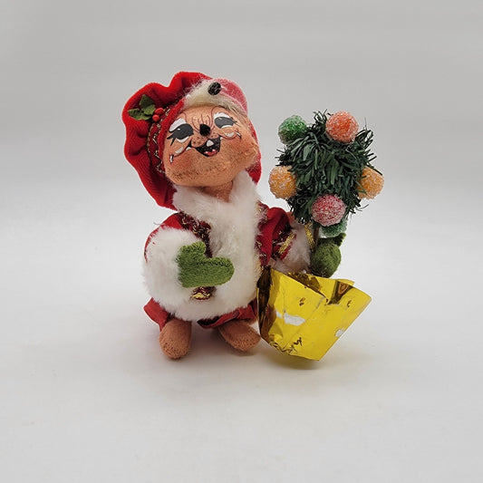 Vintage Annalee Christmas Mouse Doll Holding Festive Tree