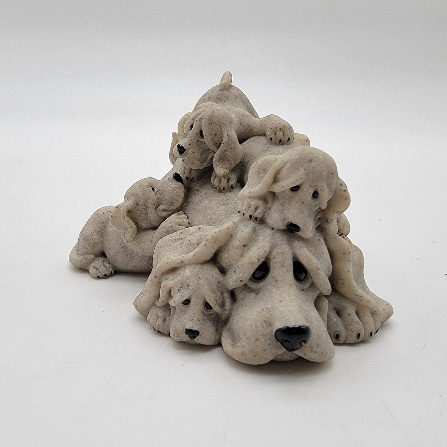 2001 Quarry Critters Peaches Puppies Sculpture