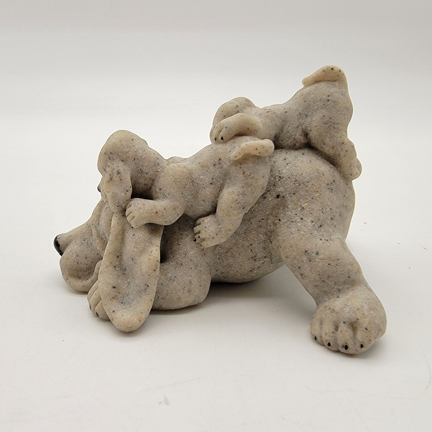 2001 Quarry Critters Peaches Puppies Sculpture