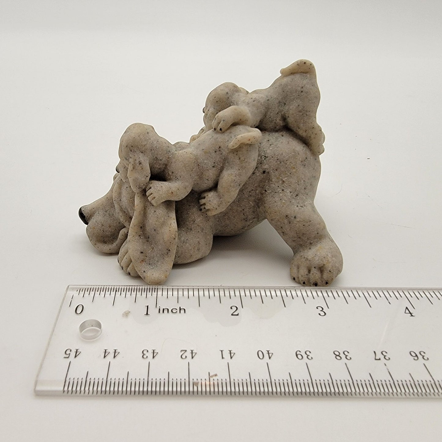 2001 Quarry Critters Peaches Puppies Sculpture