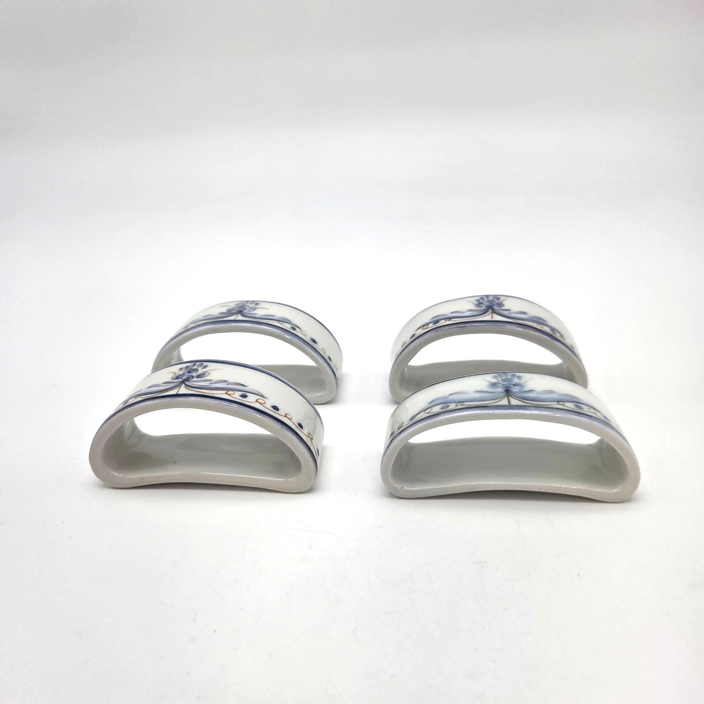 Set Of 4 Viana Do Castelo Blue & White Napkin Rings