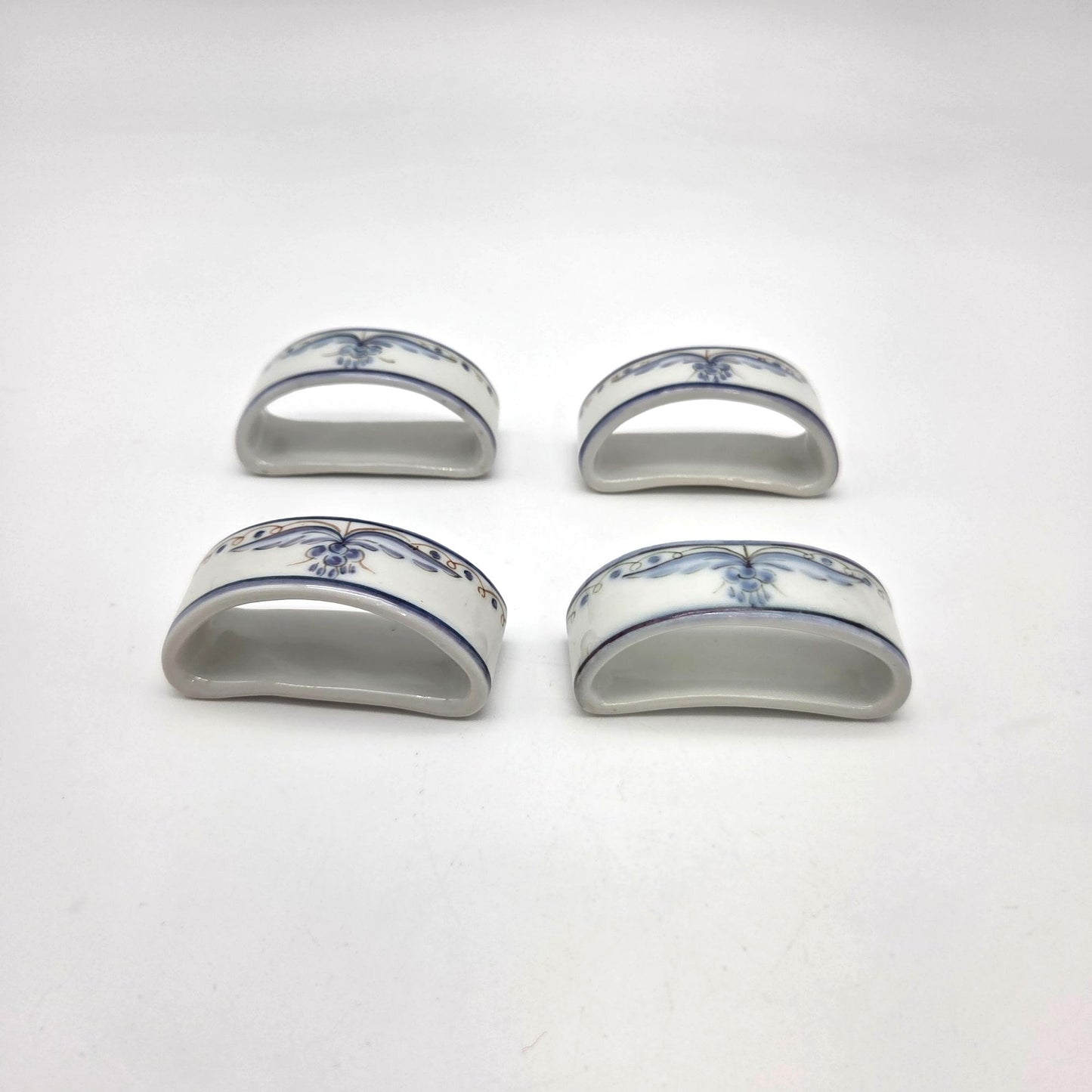Set Of 4 Viana Do Castelo Blue & White Napkin Rings