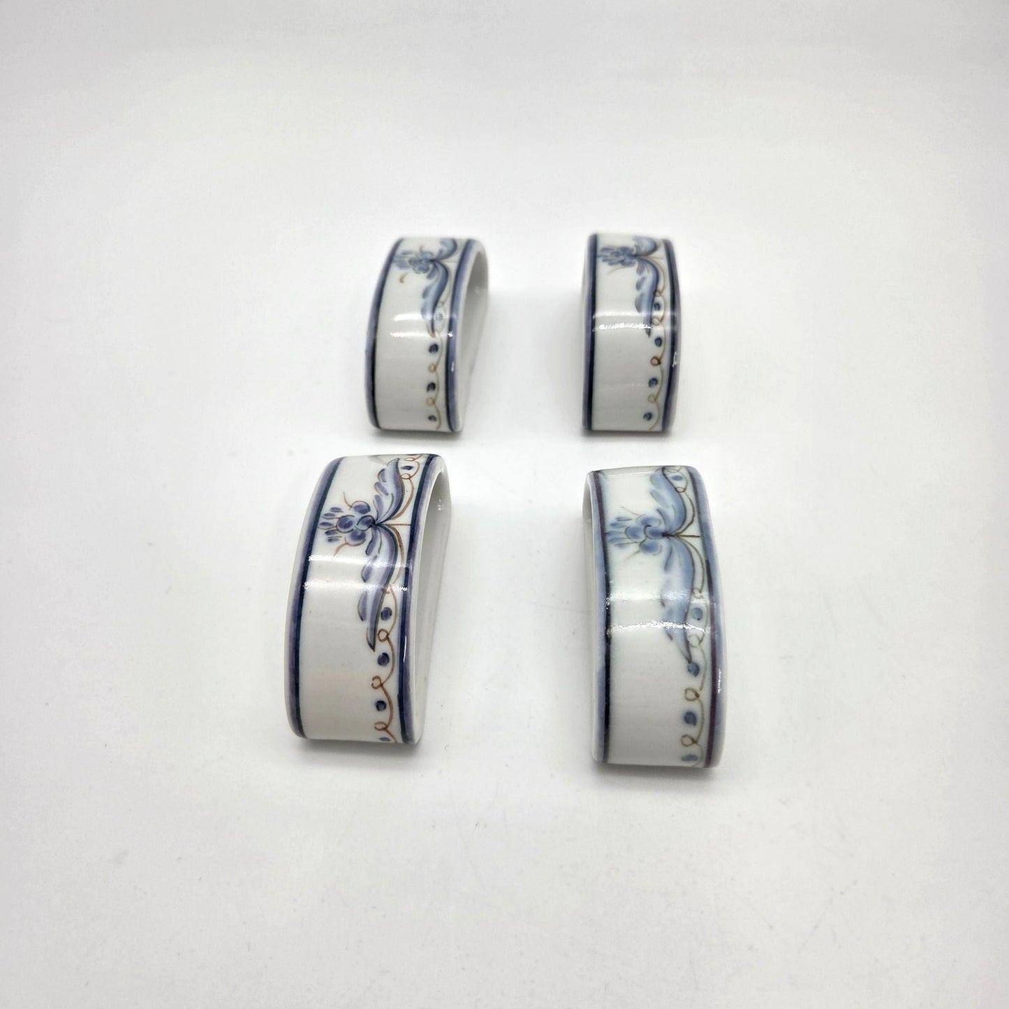 Set Of 4 Viana Do Castelo Blue & White Napkin Rings