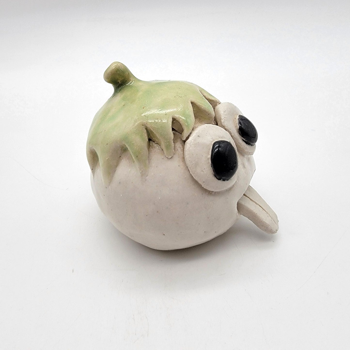 Anthropomorphic Tomato Pottery Sculpture With Quirky Face