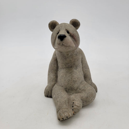 Vintage 2000 Quarry Critters "Bud"  Bear Figurine